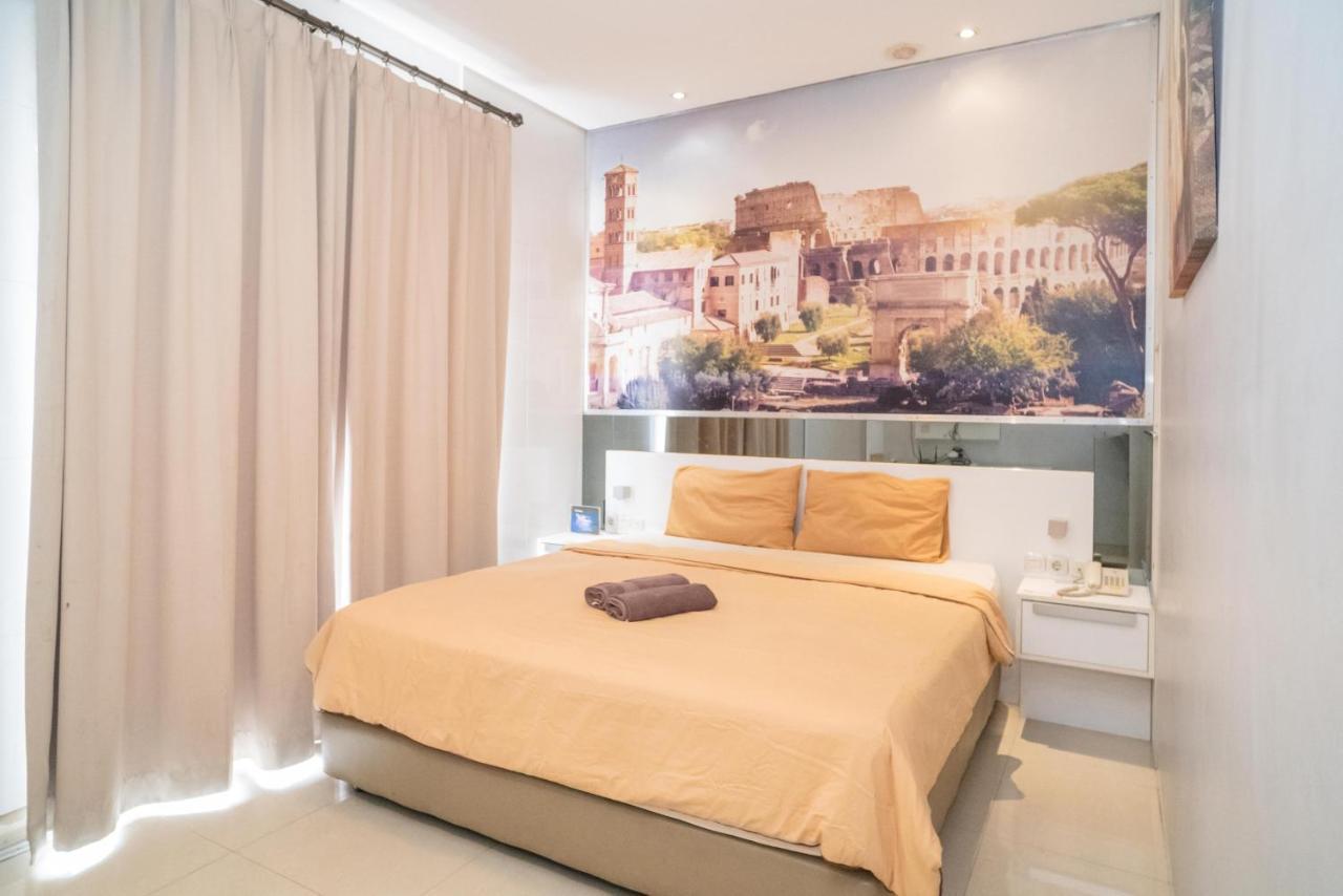 Reddoorz At Tirta Mansion Paramount Gading Cicayur المظهر الخارجي الصورة