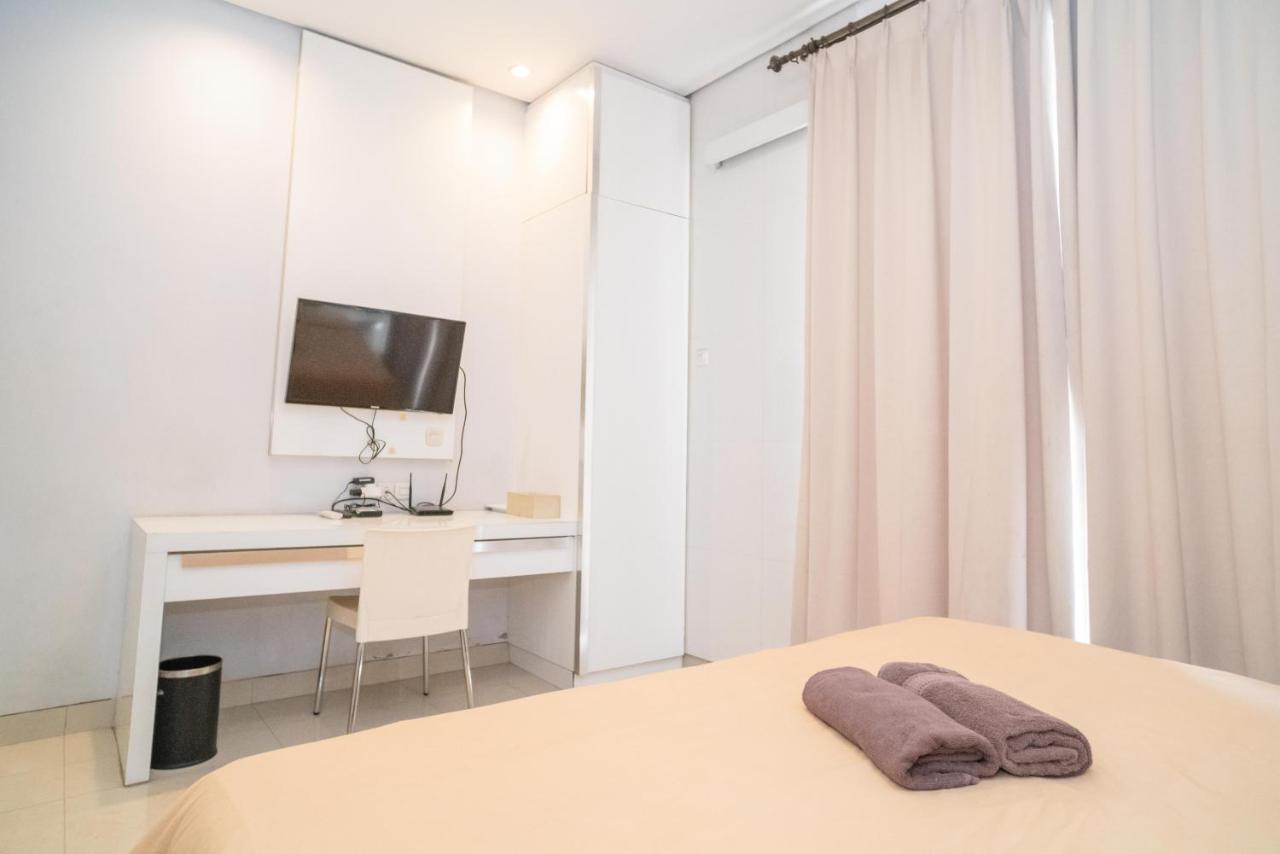 Reddoorz At Tirta Mansion Paramount Gading Cicayur المظهر الخارجي الصورة