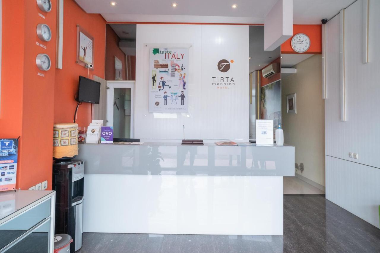 Reddoorz At Tirta Mansion Paramount Gading Cicayur المظهر الخارجي الصورة